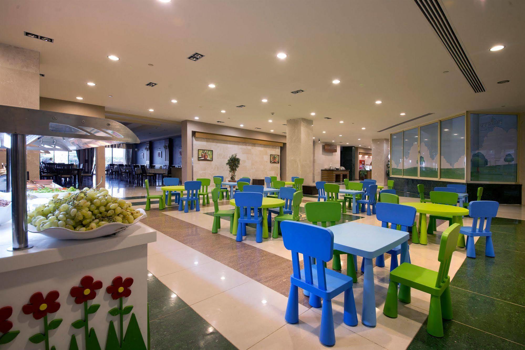 Mc Arancia Resort Hotel Alanya Exterior photo